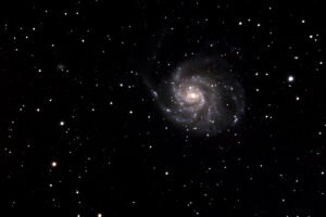 M101, 37 frames at 90 seconds each, no filter, 240 gain no moon, core difficult to process